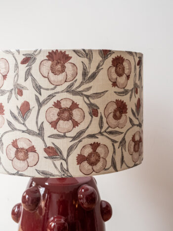 PANTALLA CILÍNDRICA CAMELIAS