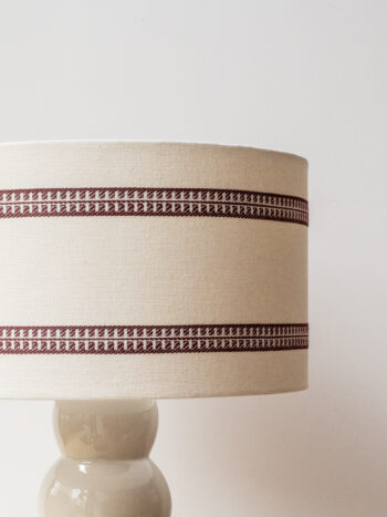 PANTALLA CILÍNDRICA ESMIRNIA BURDEOS